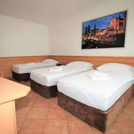 Hotel&camping