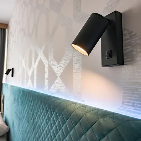 & 3* Ljubljana