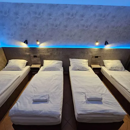 Szálloda & 3*