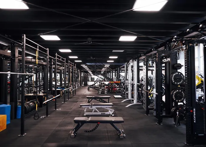 & リュブリャナ