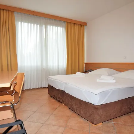 Hotel Hotel&camping 3*
