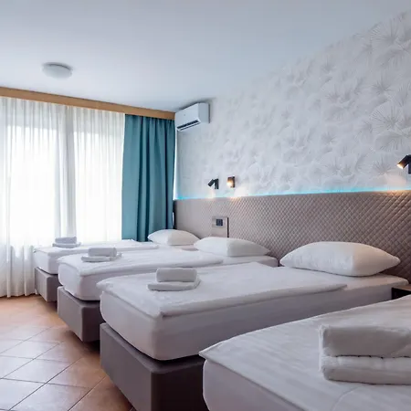 Hotel Hotel&camping 3*