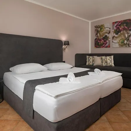 Hotel Hotel&camping 3*