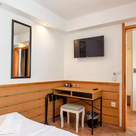 Hotel&camping