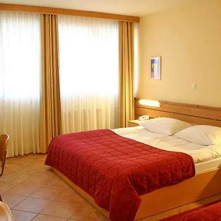 Hotel&camping